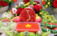 Mạng xã hội ngập tràn món ăn có hình cờ đỏ sao vàng: Hòa chung niềm vui từ gian bếp