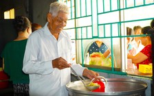 Chuyện tử tế: Cựu chiến binh 25 năm nấu ăn từ thiện