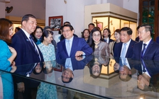 Thủ tướng Phạm Minh Chính và Thủ tướng Nhật Bản thăm Bảo tàng Lịch sử quốc gia