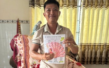 Tiếp tục có người trúng 7 tờ vé số độc đắc, nhận tiền mặt để 'dễ chia'