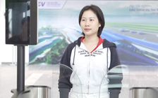 Trải nghiệm làm thủ tục bay không giấy tờ trên VNeID tại Nội Bài