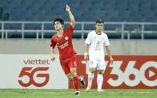 HLV Popov nâng cấp Khuất Văn Khang, sao trẻ áo lính càng bùng nổ: Thầy Kim mừng thầm