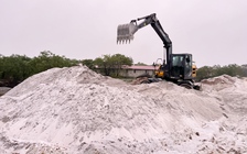Vụ bắt quả tang 'điểm nóng' khai thác cát lậu: 'Phải xử lý nghiêm để làm gương'
