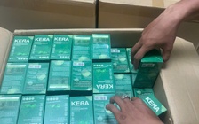 Thu giữ hơn 24.000 hộp kẹo rau củ Kera tại trụ sở Công ty Chị Em Rọt