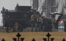 Canada phong tỏa tòa nhà quốc hội, kêu gọi mọi người tìm nơi ẩn nấp