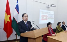 Chủ tịch Quốc hội Trần Thanh Mẫn thăm Đại học Phương Đông Tashkent
