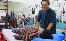 TP.HCM nghĩa tình: Những y sĩ không lương cứu người ở phòng khám nhân đạo