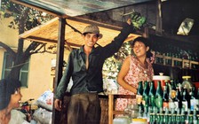 Khách Anh kể hành trình khám phá Việt Nam 'siêu thực' vào năm 1994