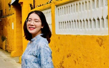 Cô gái 'viral' khắp mạng xã hội sau lễ 50 năm đất nước thống nhất