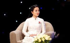 MC có màn 'bắn' tiếng Anh đối thoại với nhân chứng lịch sử là ai?