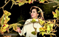 Hoa hậu Quý bà Kim Hồng: Mẹ dạy tôi sống nhân hậu, trí tuệ