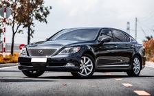 'Xe chủ tịch' Lexus LS460L dùng 18 năm giá rẻ hơn Toyota Vios mới