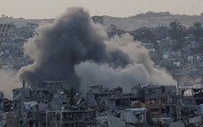 Ông Trump lo người dân Gaza đói khát, Israel vẫn không kích dữ dội