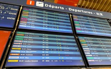 Hệ thống kiểm soát không lưu sân bay Paris gặp sự cố, khủng hoảng kéo dài