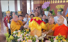 Cận cảnh rước xá lợi Phật từ Ấn Độ về Việt Nam, chiêm bái từ ngày 3.5