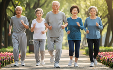 Phần thưởng đáng ngạc nhiên khi người lớn tuổi đi bộ nhanh chỉ 5 phút