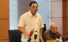 ‘Thuốc giả, bác sĩ giả, chỉ con tôi chết là thật’