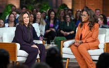 Ông Trump đòi điều tra sao ca nhạc, truyền hình từng ủng hộ bà Harris