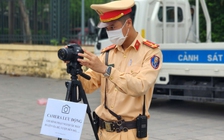Vì sao CSGT đặt biển công khai 'ghi hình phạt nguội xe máy' tại Hà Nội?