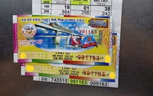 Trúng số độc đắc, người đàn ông ở TP.HCM 'tặng người bán 200 triệu đồng'