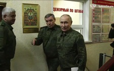Ông Putin đến Kursk; Ukraine 'tập kích lãnh thổ Nga tới tấp'