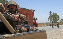 Đánh bom liều chết nhằm vào xe buýt trường học Pakistan, 4 trẻ em thiệt mạng