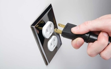 Tại sao một số ổ cắm điện có lỗ hình chữ T?