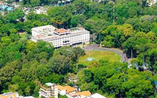 TP.HCM: Người dân đến viếng nguyên Chủ tịch nước Trần Đức Lương từ trưa 24.5