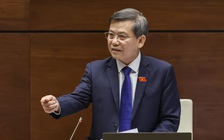 '1 năm chủ tịch tỉnh ra tòa 500 lần thì thời gian đâu mà điều hành'