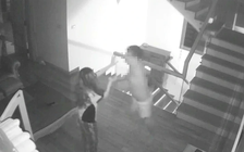 Người vợ tố chồng bạo hành, phải nhảy từ tầng 2 xuống đất bị gãy cột sống