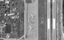 Máy bay ném bom H-6 Trung Quốc đồn trú phi pháp ở Hoàng Sa?