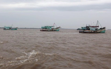 Cứu kịp thời học sinh lớp 7 trôi trên biển sau khi gia đình báo mất tích