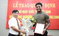 Cầu thủ nhập tịch có nhất thiết phải đặt tên bằng tiếng Việt?