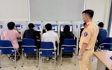 Thông báo mới nhất về thi bằng lái từ 1.6: Trường hợp nào được thi bộ đề cũ?