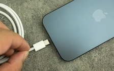 Có nên sạc nhờ iPhone nếu quên mang theo bộ sạc?