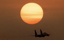 Tháng 6 có gì hấp dẫn trên bầu trời? Trăng Dâu Tây, hạ chí, loạt hiện tượng kỳ thú