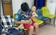 Vụ 'đóng đủ tiền mới cấp cứu': Bệnh viện nói chỉ là hiểu lầm!