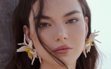 Lời thì thầm nhẹ nhàng qua những thiết kế thời trang đầy cảm xúc