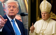 Ông Trump nói 'không liên quan' ảnh mặc đồ giáo hoàng, chê người chỉ trích 'không biết đùa'