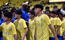 Con trai Ronaldo lên đội tuyển, quý tử nhà Messi vẫn phải chờ