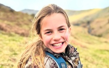 Vợ chồng Hoàng tử William nỗ lực bảo vệ Công chúa Charlotte khỏi áp lực thừa kế