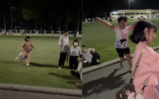 Bất ngờ sau clip mẹ đi ô tô đón hai con nhỏ bán hàng rong