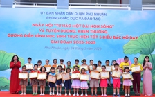 Tuyên dương hơn 500 học sinh gương điển hình thi đua 5 điều Bác Hồ dạy