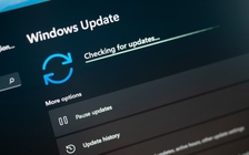 Mẹo tạm dừng cập nhật Windows 11 đến năm 2045