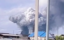 Nga xác nhận căn cứ bị tấn công, nhiều máy bay cháy