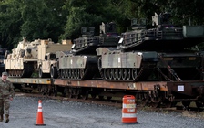 Xem đoàn chiến xa đổ về Washington D.C. chuẩn bị diễu binh Mỹ