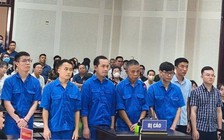 9 cựu cán bộ bị phạt tù vì chiếm đoạt tiền lương