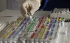 Mỹ bắt nhà khoa học Trung Quốc buôn lậu vật liệu sinh học