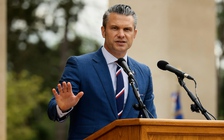 Mỹ khẳng định sẽ giảm viện trợ quân sự cho Ukraine