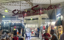 TP.HCM: Kiểm tra Saigon Square vẫn phát hiện nhiều sản phẩm nghi hàng giả